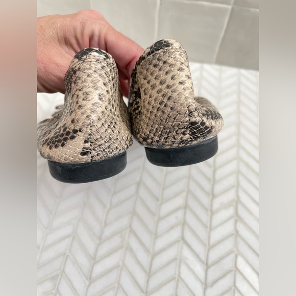Cole Haan Tali Bow Ballet Flat Snakeskin Embossed Leather Size 6 - Picture 5 of 10